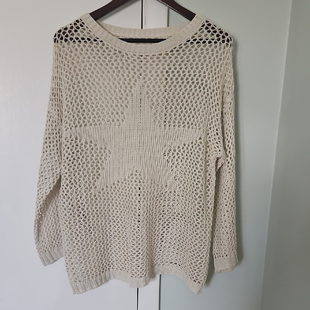 Open-Knit Star Crewneck Sweater in Cream
